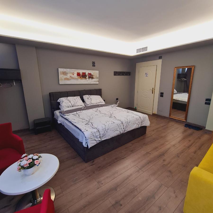 Hotel Driti New Bazaar 地拉那 外观 照片
